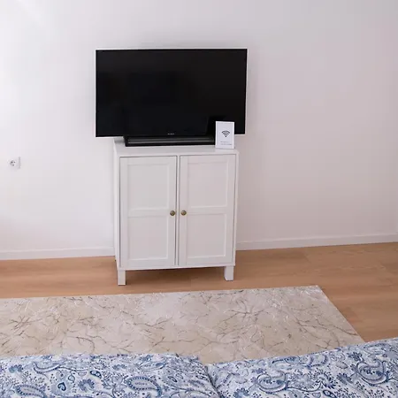 Apartment Leo I Nina *