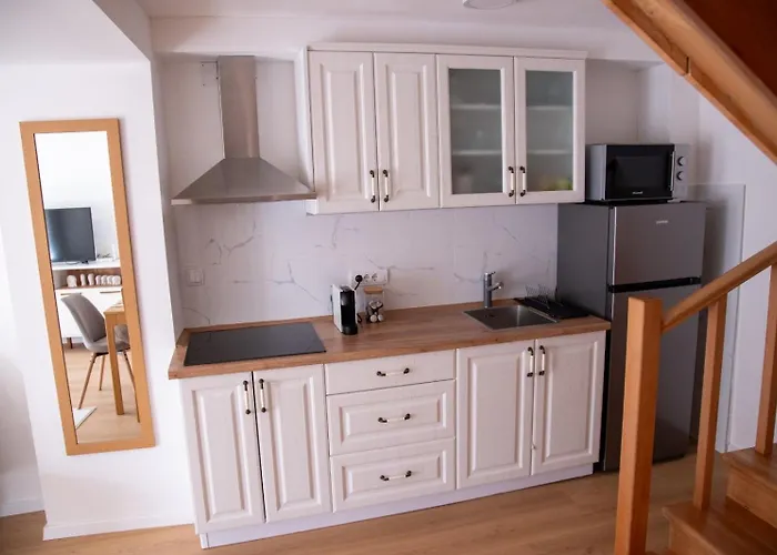 Leo I Nina アパート *