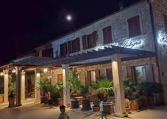 アパート Leo I Nina